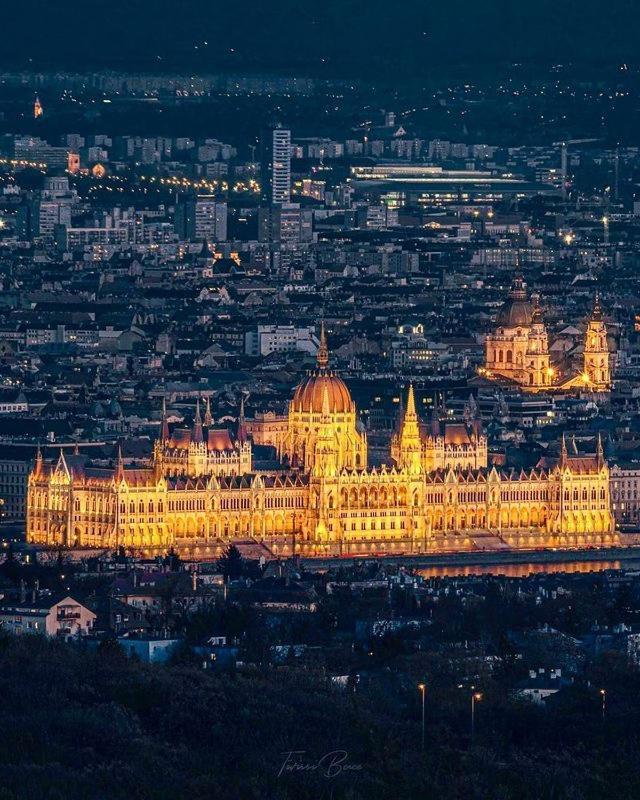 U Home Central Budapest Eksteriør billede