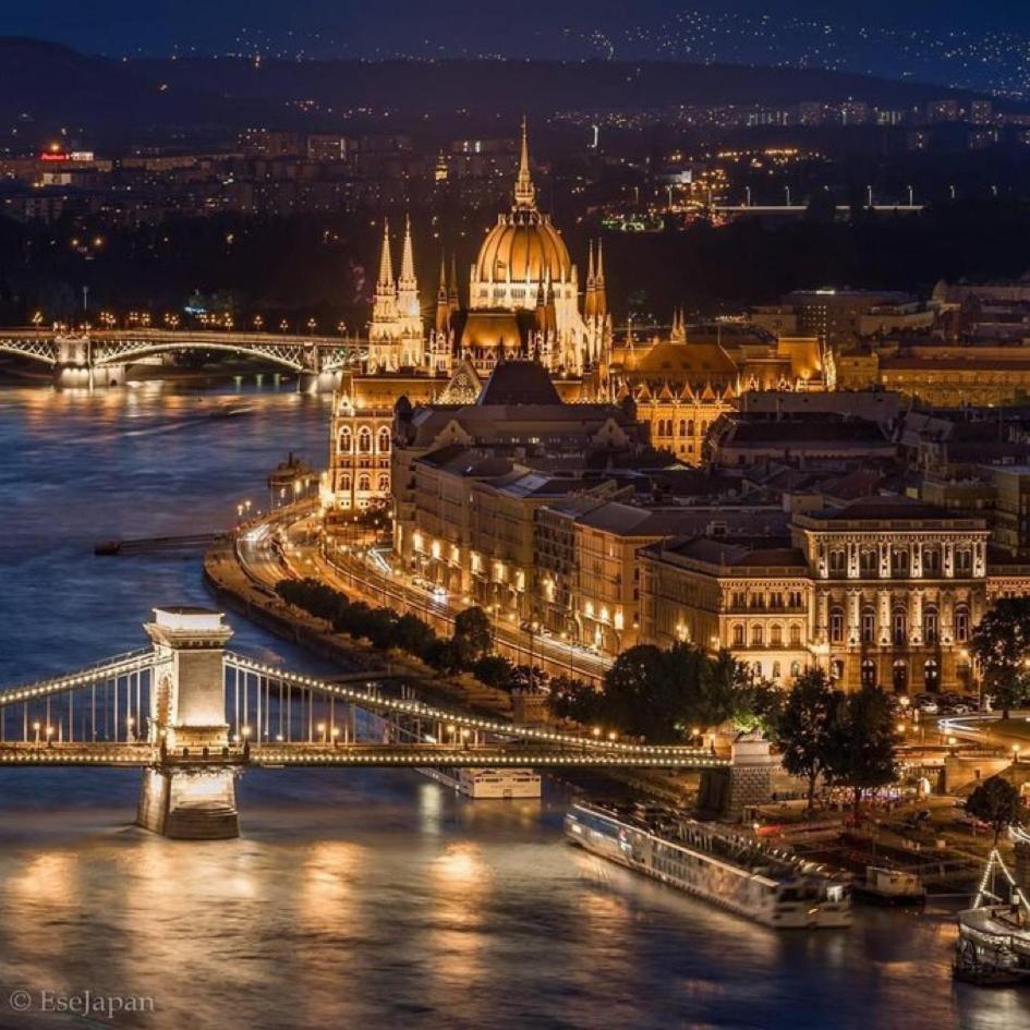 U Home Central Budapest Eksteriør billede